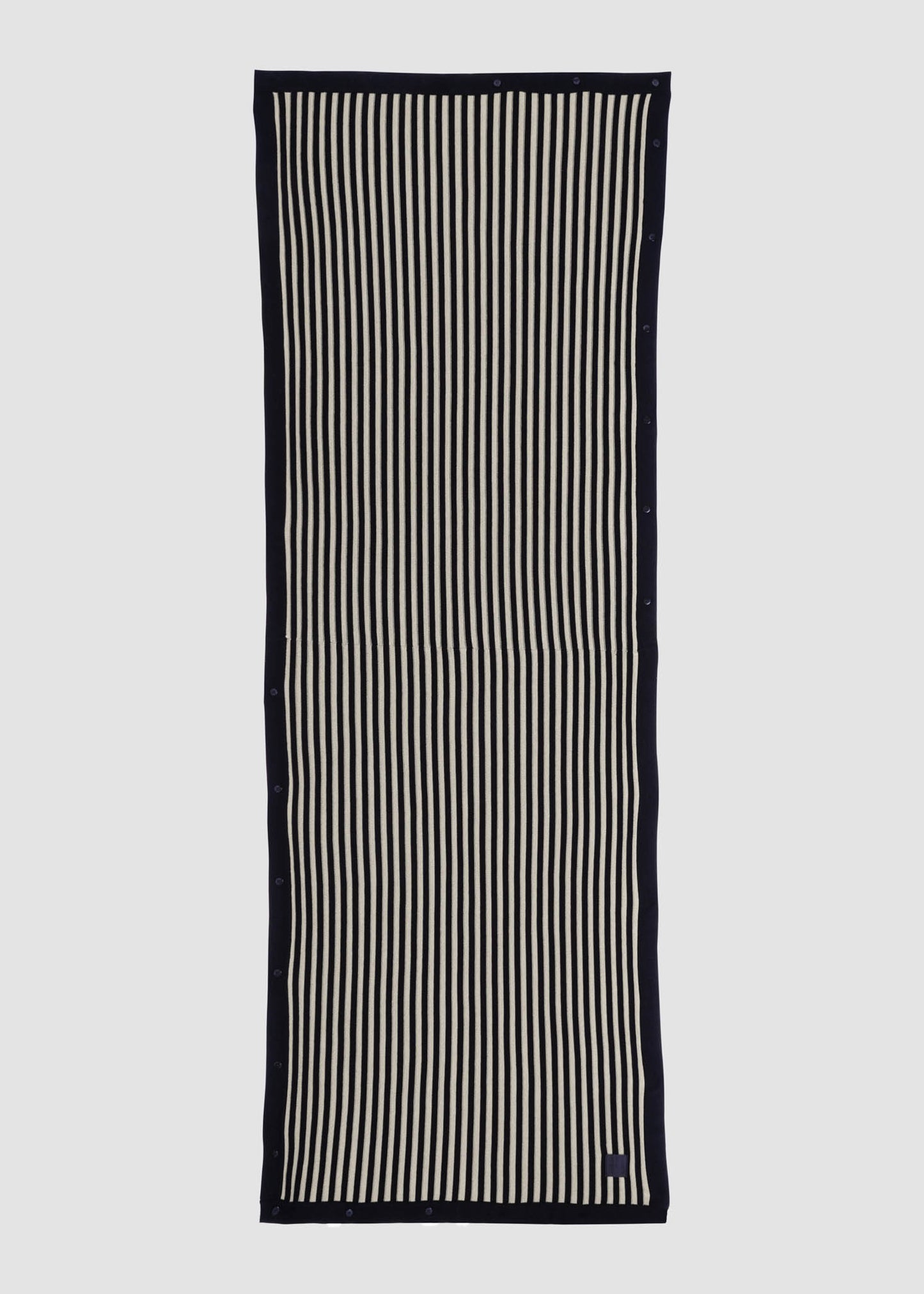 Coral Scarf off-white knitted in modal