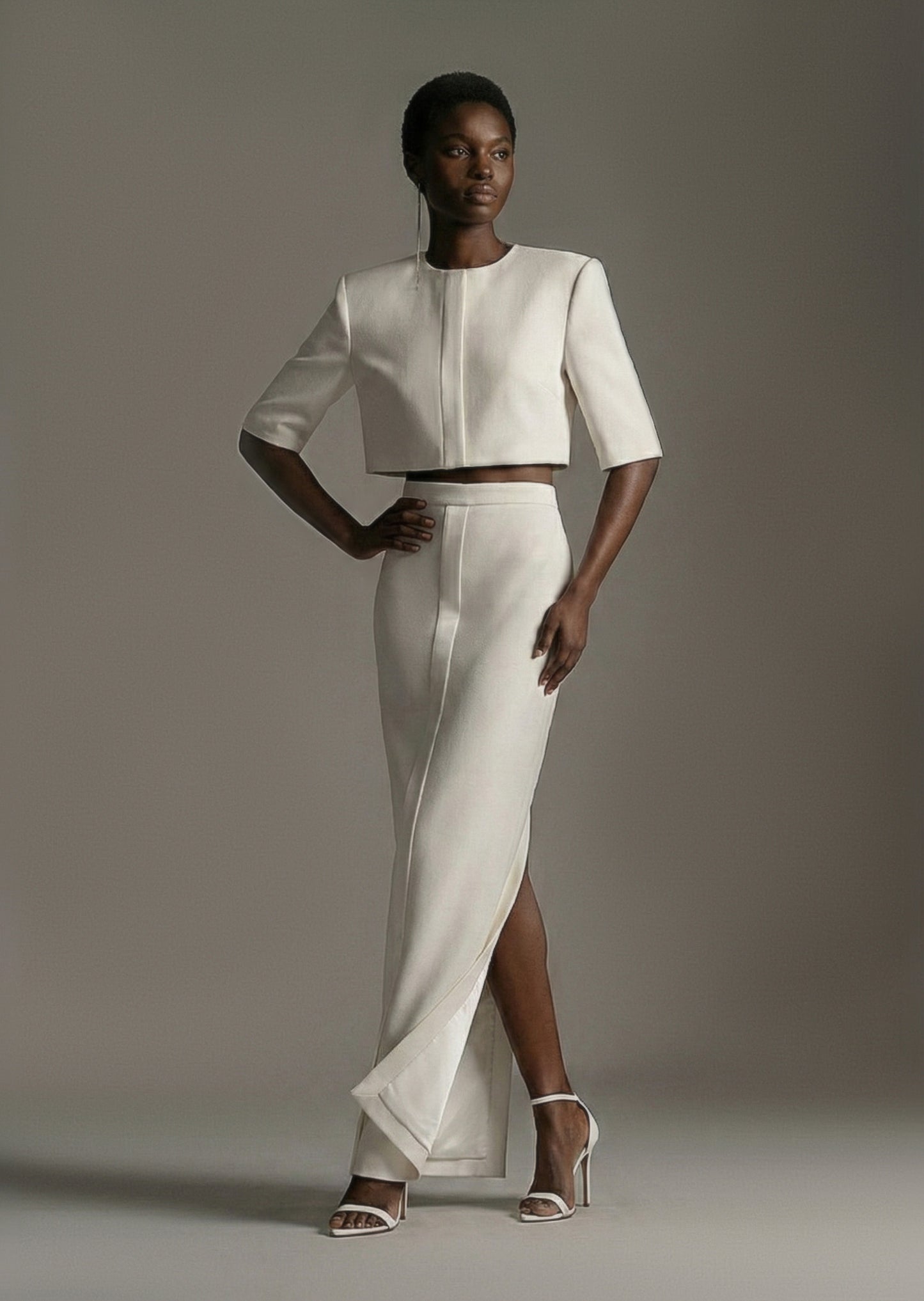 Saia New Tux off-white em acetato e viscose