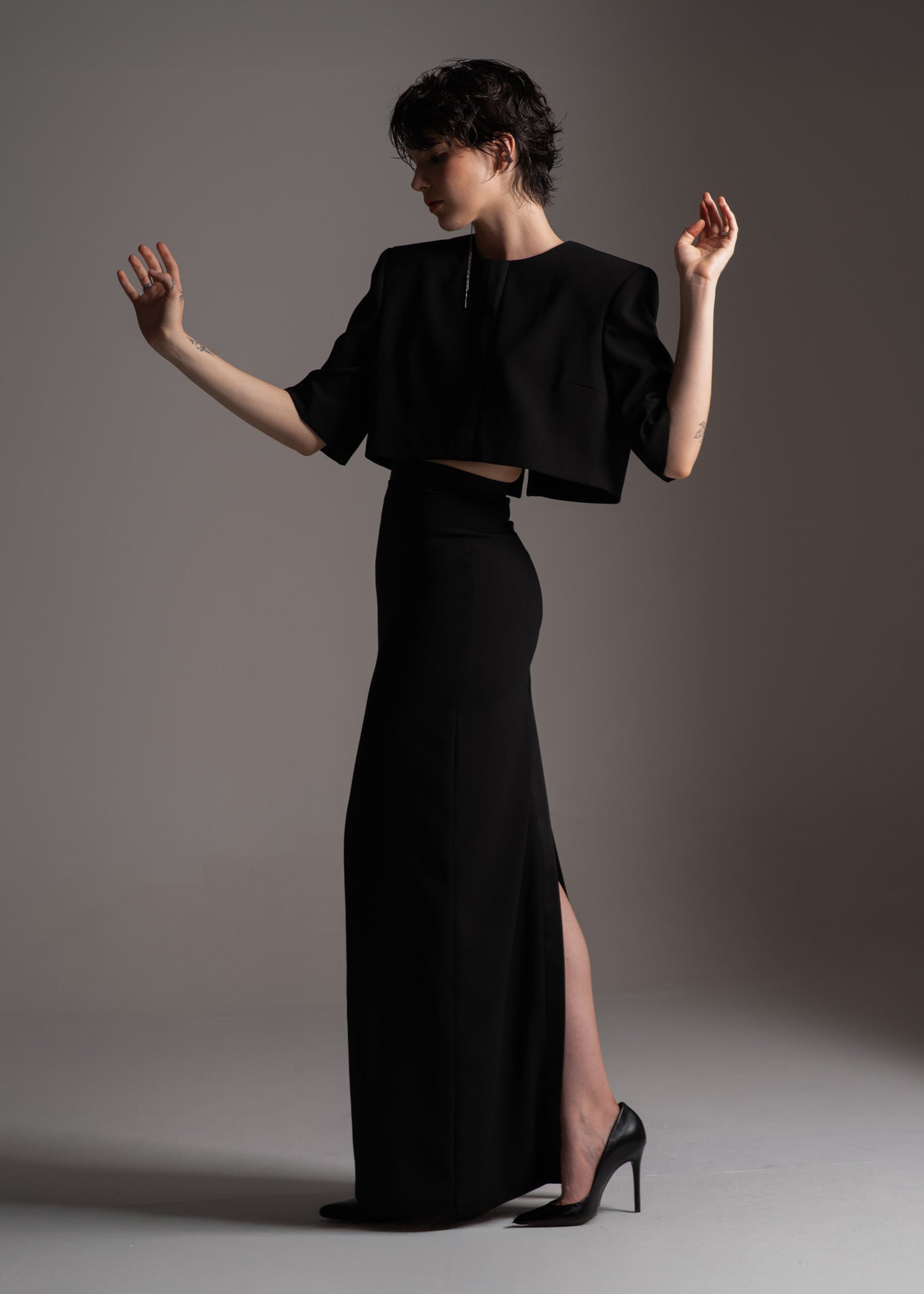 New Tux Top black in acetate and viscose