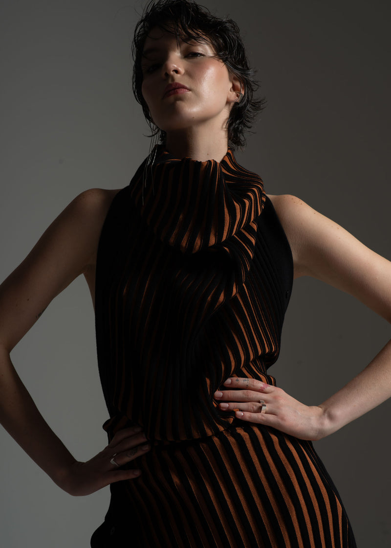 Echarpe Coral avelã de tricô em modal