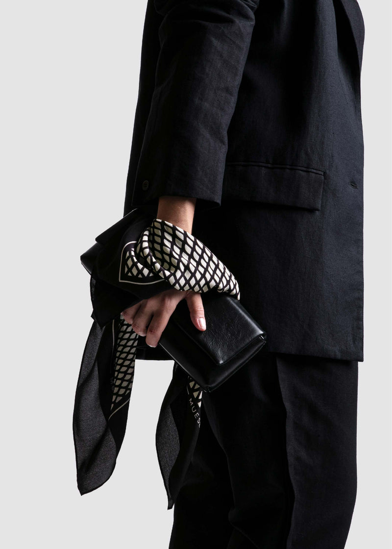 Lenço Seda Scale Marfim - Muese